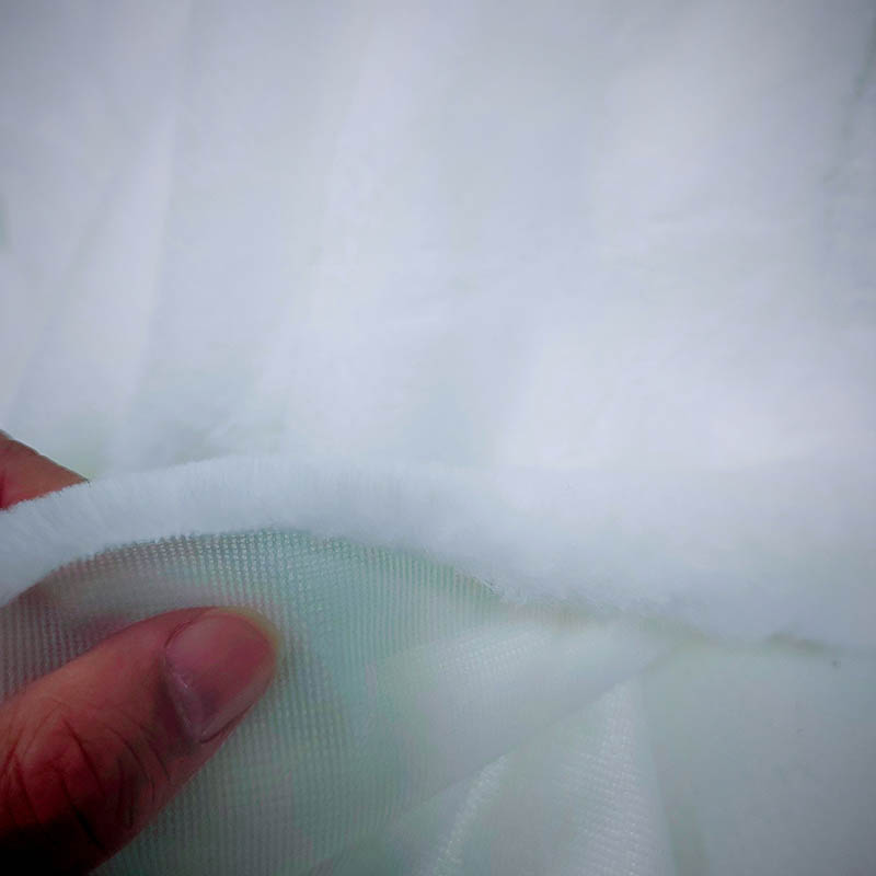 Goede, witte konijn namaakbont - Winter Clothing Material recensie en prijs